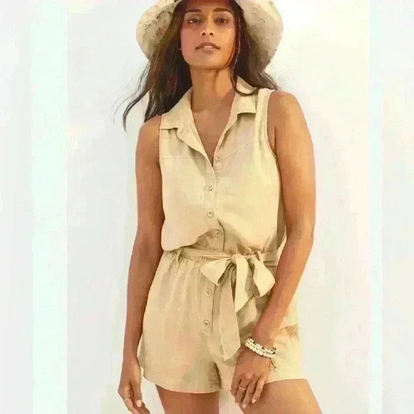 COPY - NWT Anthropologie Cloth and Stone utility romper - Picture 3 of 11